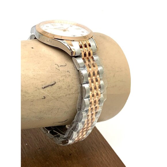 Balmain Women's Watch B43183182 Swiss Quartz Diamond Mother of Pearl Dial 34mm - Picture 11 of 13